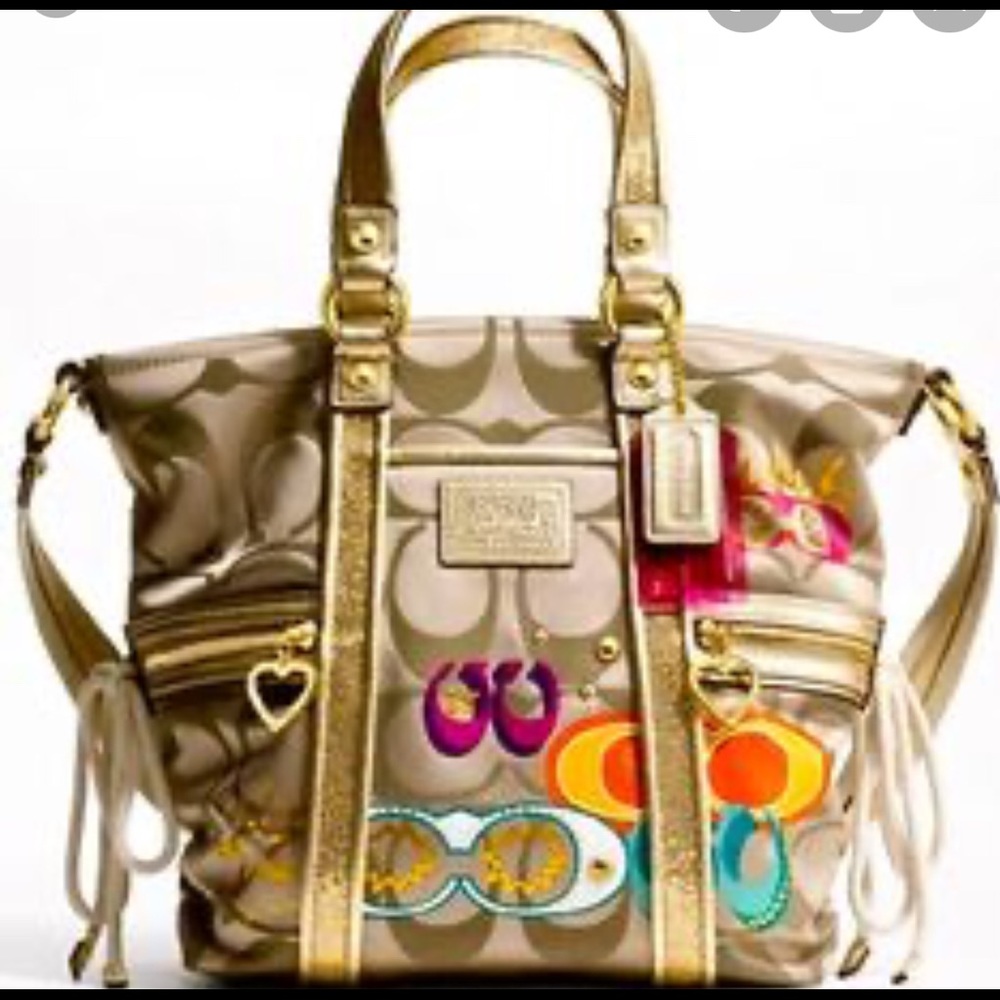 Not fakes!!!! 2 authentic coach bags (very worn)